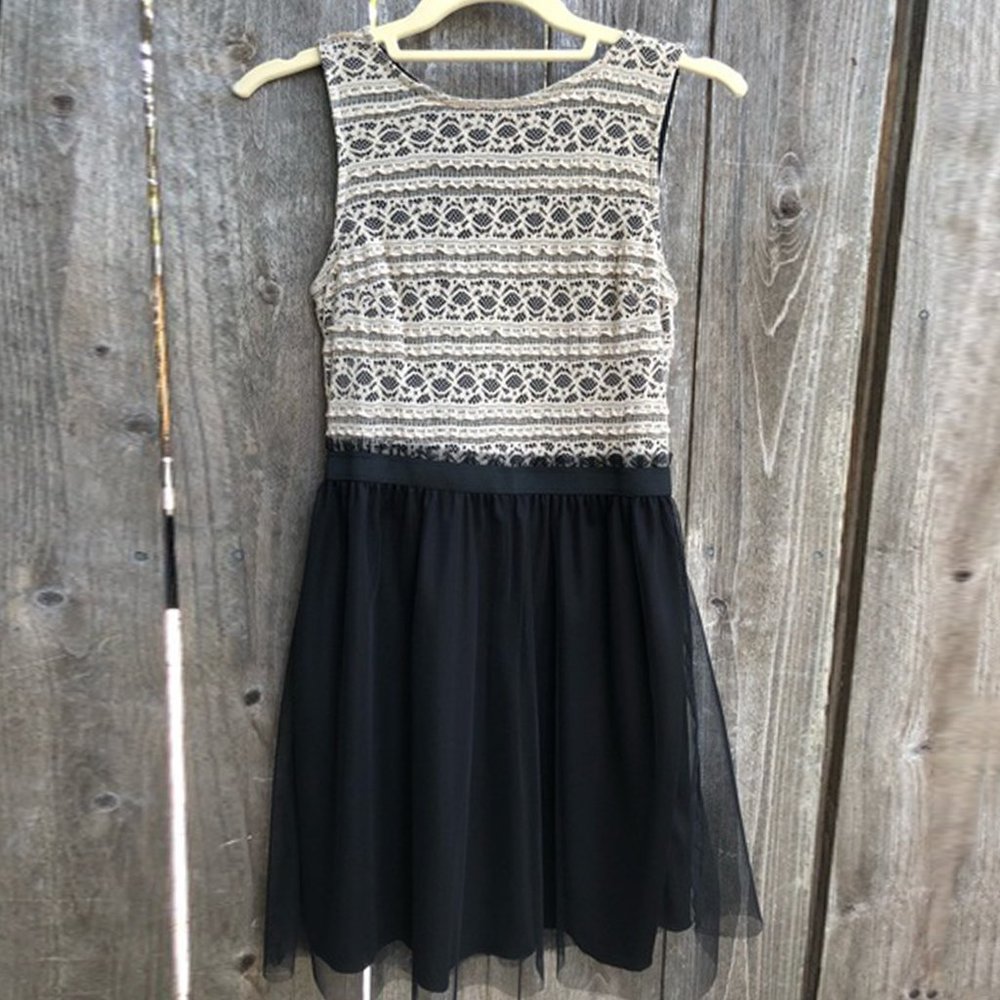 Speeckless Lace & Tulle Dress